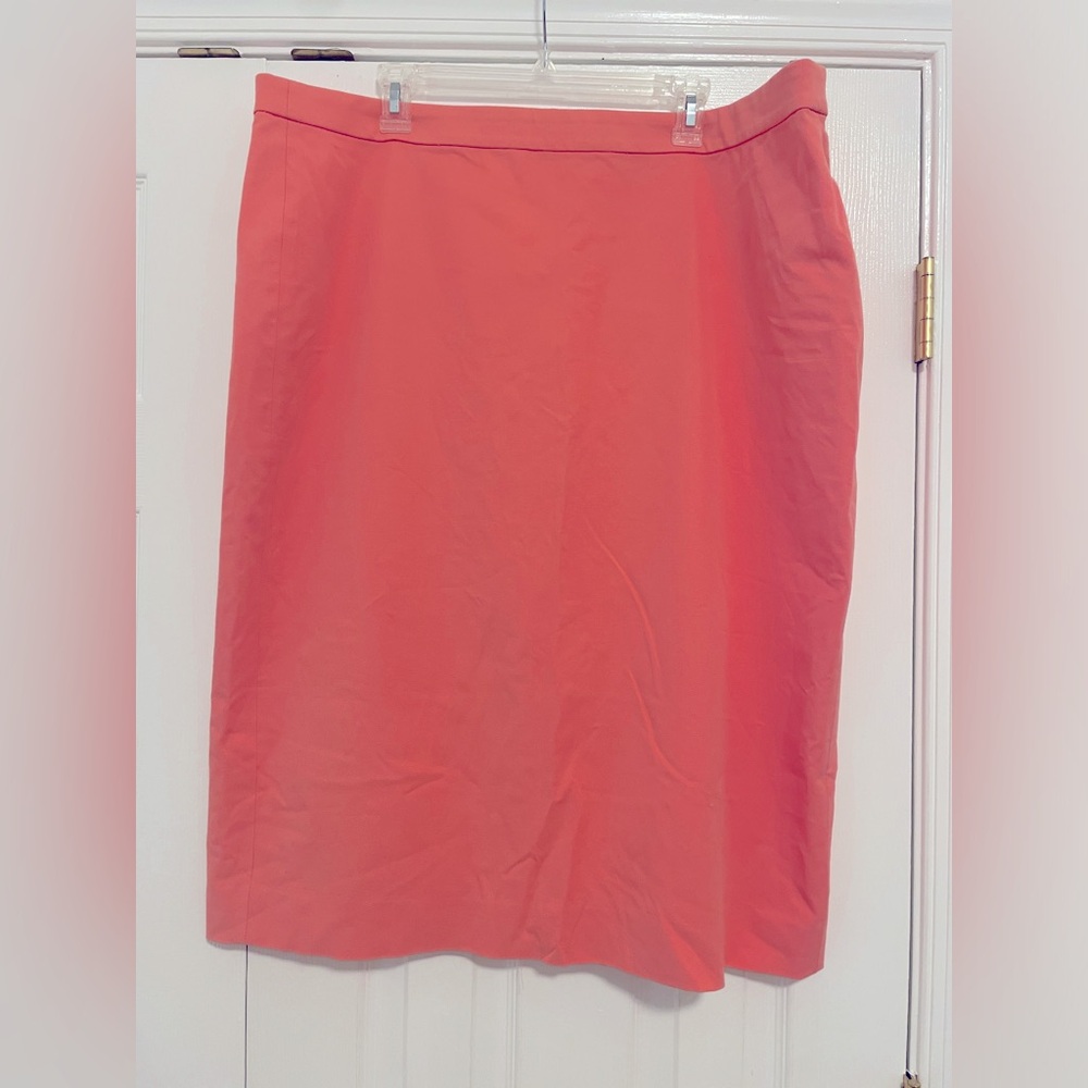 NWOT J Crew Coral Pencil Skirt